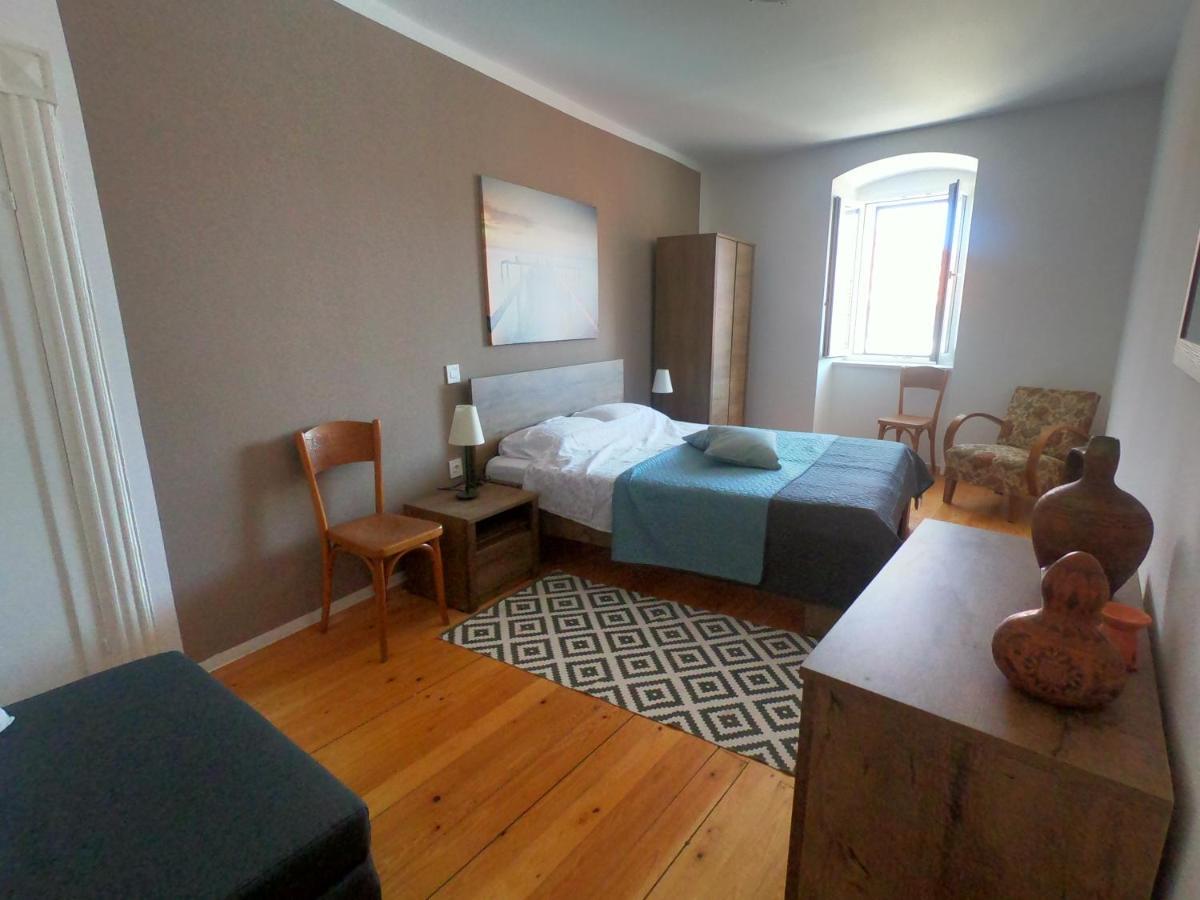 Apartment Dinka Baška Buitenkant foto