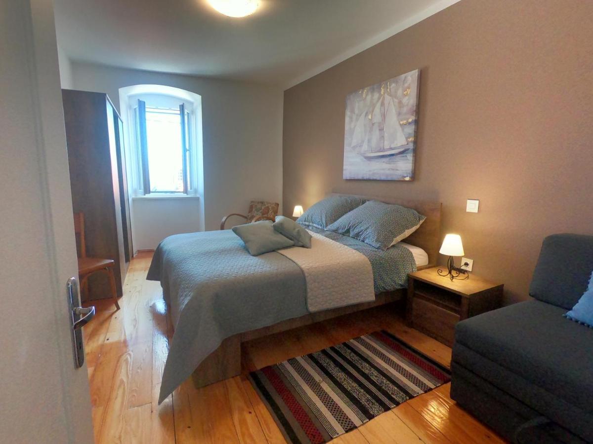 Apartment Dinka Baška Buitenkant foto